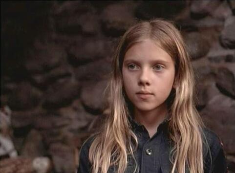 <p>Все още малката актриса Скарлет Йохансон</p>