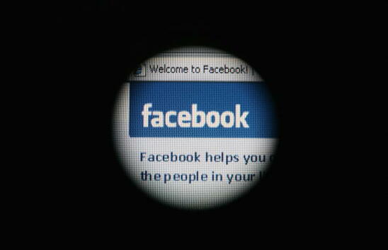 Във Великобритания предпочитат Facebook пред порно