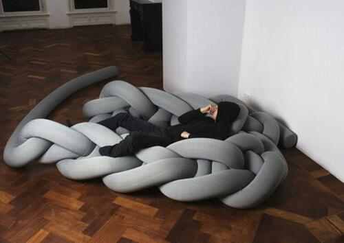 Необикновени футуристични дивани