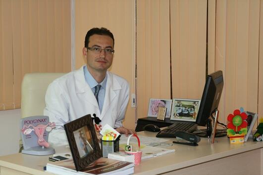 Д-р Антон Баев: "Има бум на инвитро бебетата"