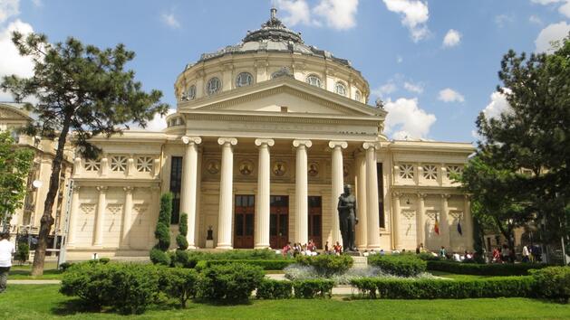 5 причини да посетите Букурещ
