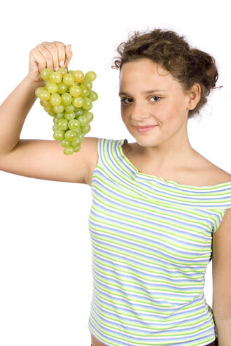 Сок от грозде, боровинка и касис за здраво сърце