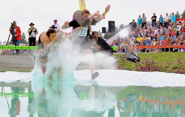 Най-странните брачни обичаи по света (част II)