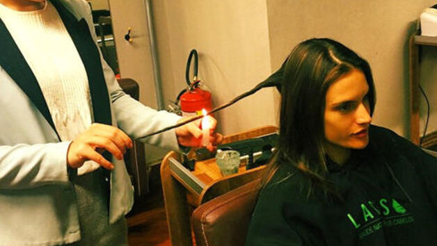 Велатерапия: Горене на увредената коса със свещ