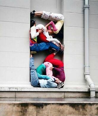 Лудо акробатично изкуство по градските улици