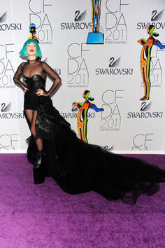 Лейди Гага официално призната за модна икона