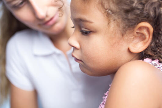 Как да успокоим детето, когато е тъжно?