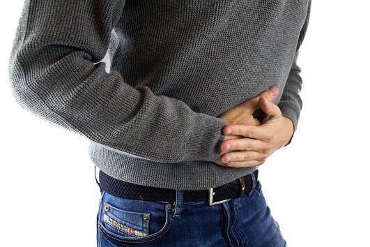 Трябва ли да посетите лекар за тази остра болка в стомаха? 