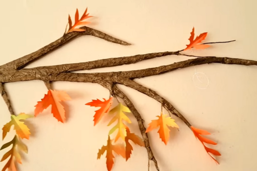 Как да си направите красива есенна декорация за дома от картон? (ВИДЕО) 