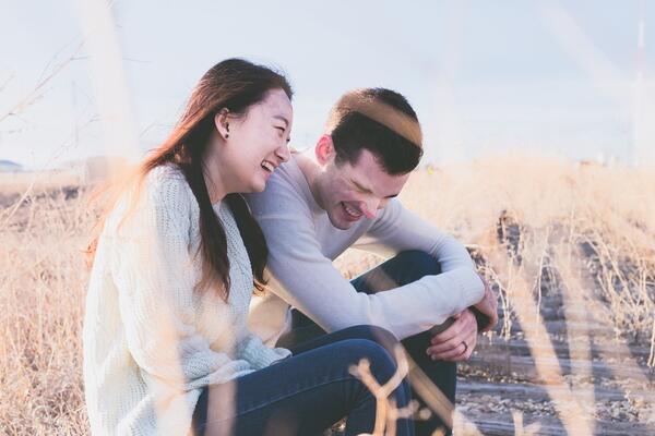 5 неща, които жените в щастливи връзки никога не правят