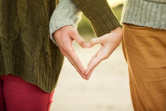 10 въпроса, които да зададете на партньора си, за да изградите доверие помежду си