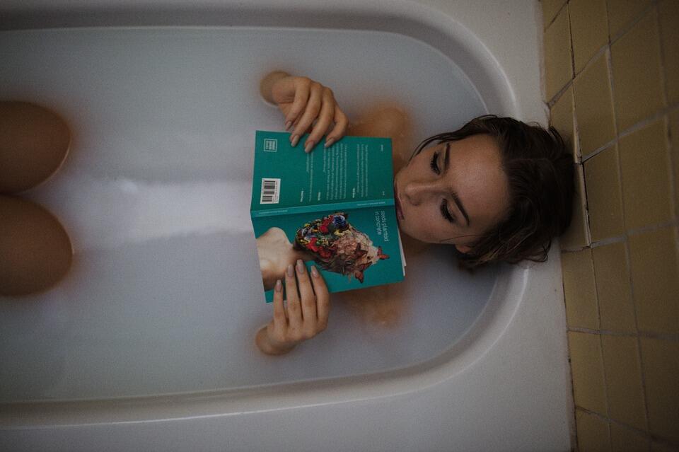Снимка: Как да направите ваната по-релаксираща?