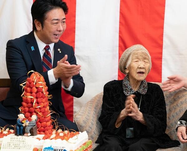 Най-възрастната жена в света дава съвети за дълголетие и щастлив живот 