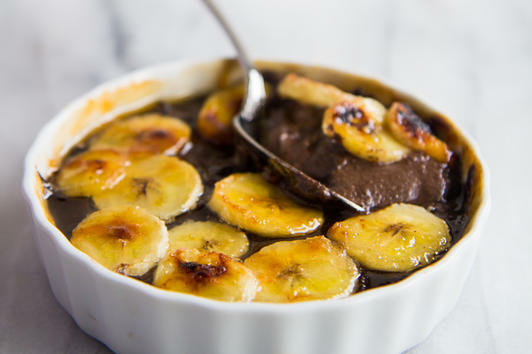 Рецепта за един много вкусен десерт с банани и семена от чиа 
