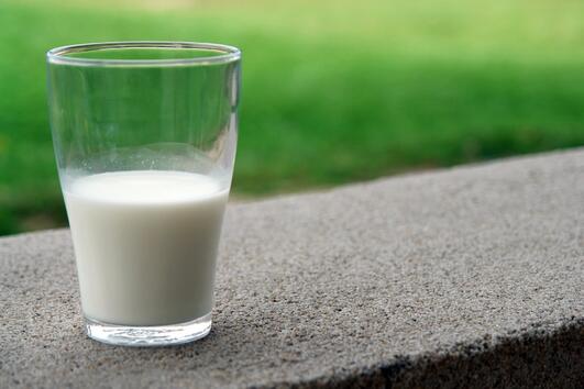 9 признака, че е време да спрете да пиете мляко 