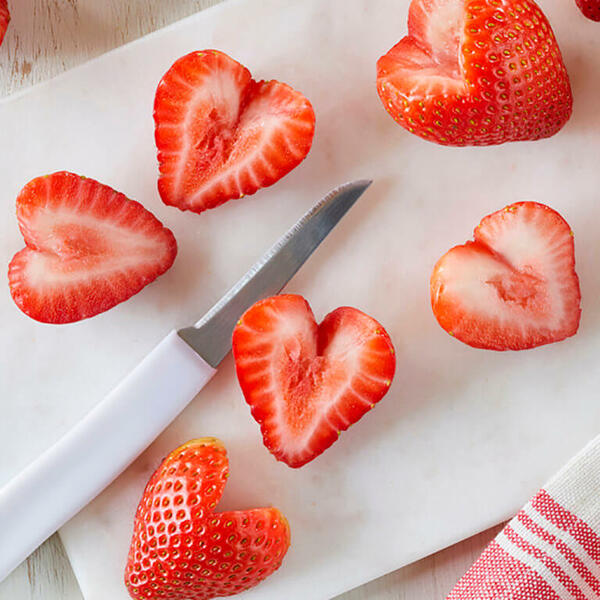 Как да направите ягодови сърчица за Свети Валентин