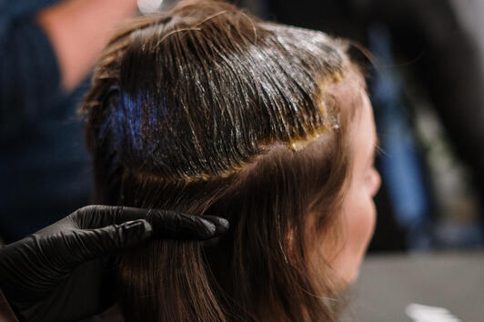 5 начина да поддържате цвета на косата си и 5 неща, които могат да го съсипят