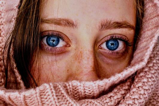 Защо хората със сини очи са уникални 