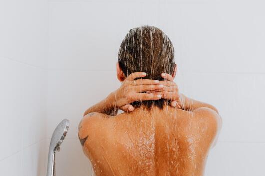 6 причини да започнете да се къпете през ден