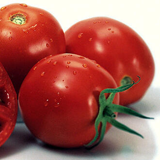 Разнообразно, с домати