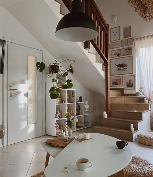 Красиви елементи в интериора от дома на @katieminovic