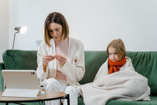 Как да предпазим децата си от сезонните настинки и грипове