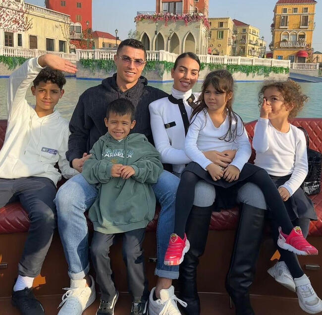 Как Кристиано Роналдо почете паметта на сина си