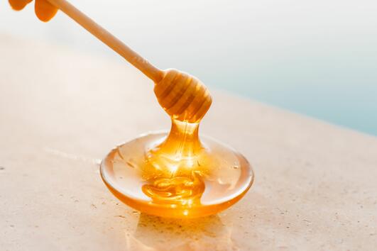 Безопасен ли е медът за диабетиците?