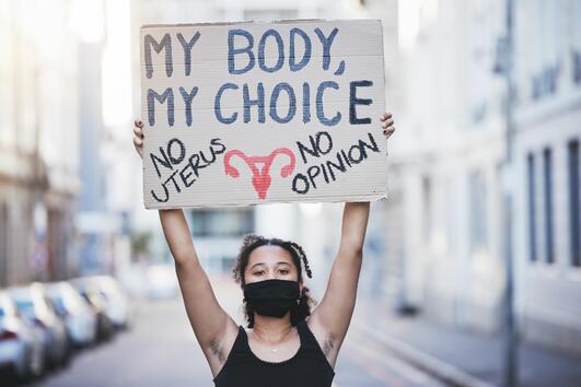 Тексаски окръзи забраняват на жените да използват магистрали с цел аборт
