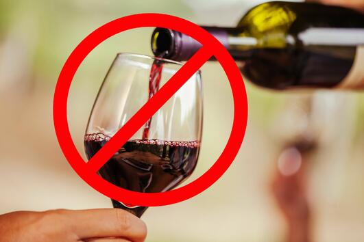 В кои случаи НЕ трябва да пиете червено вино