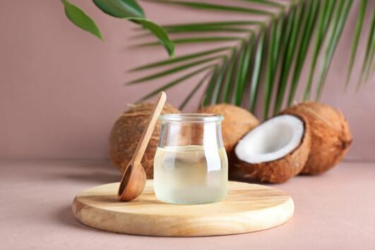 Ползи и вреди на кокосовото масло в козметиката