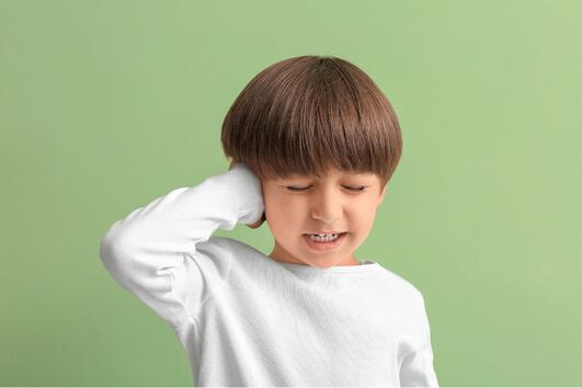 Какви стъпки да предприемем, когато детето се оплаче от болка в ухото