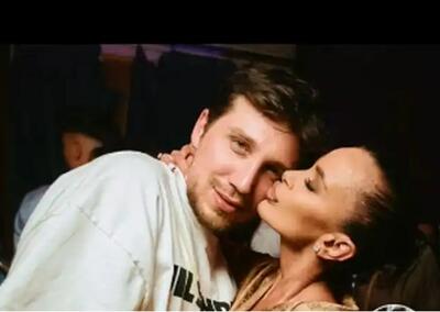 Забелязаха Мария да се целува с мистериозен млад мъж