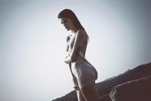 Кейт Мос позира гола пред бивше гадже