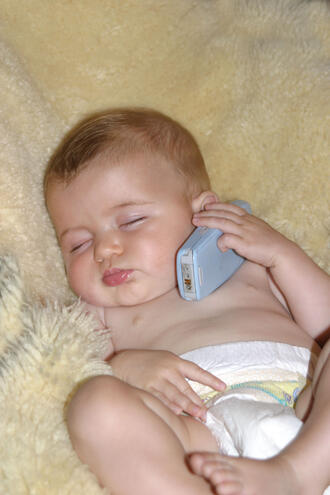 Бебефон по мобилния - за да чувате бебето, където и да се намирате