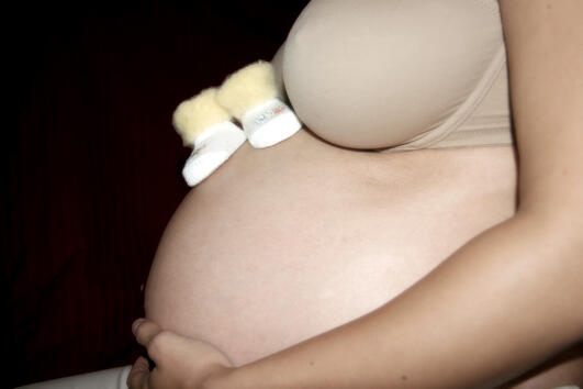 Митове и суеверия за бременността