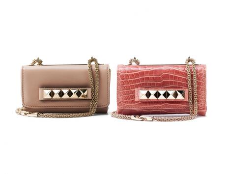 2012 започва с Valentino 