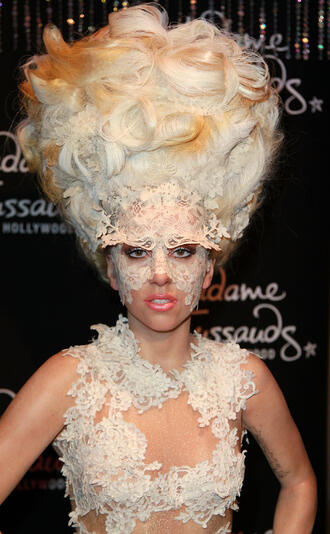 100 млн. долара през 2011 и всичките за Лейди Гага