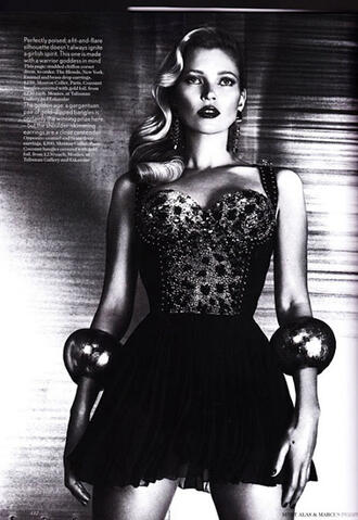 Кейт Мос отново покори Vogue