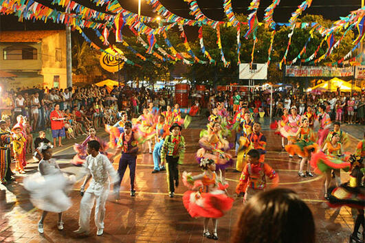 Юлските фестивали на Бразилия