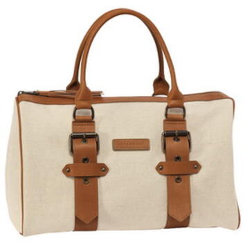 Кейт Мос е дизайнер и рекламно лице на чантите Longchamp пролет/лято 2011