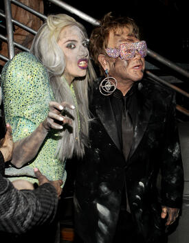 Лейди Гага ще бъде духовен водач на сина на Елтън Джон