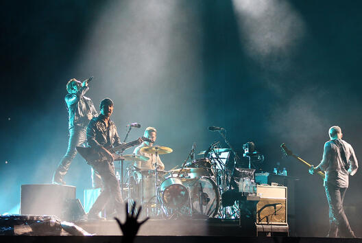 U2 тази година ще се появят на музикалния фестивал  Glastonbury